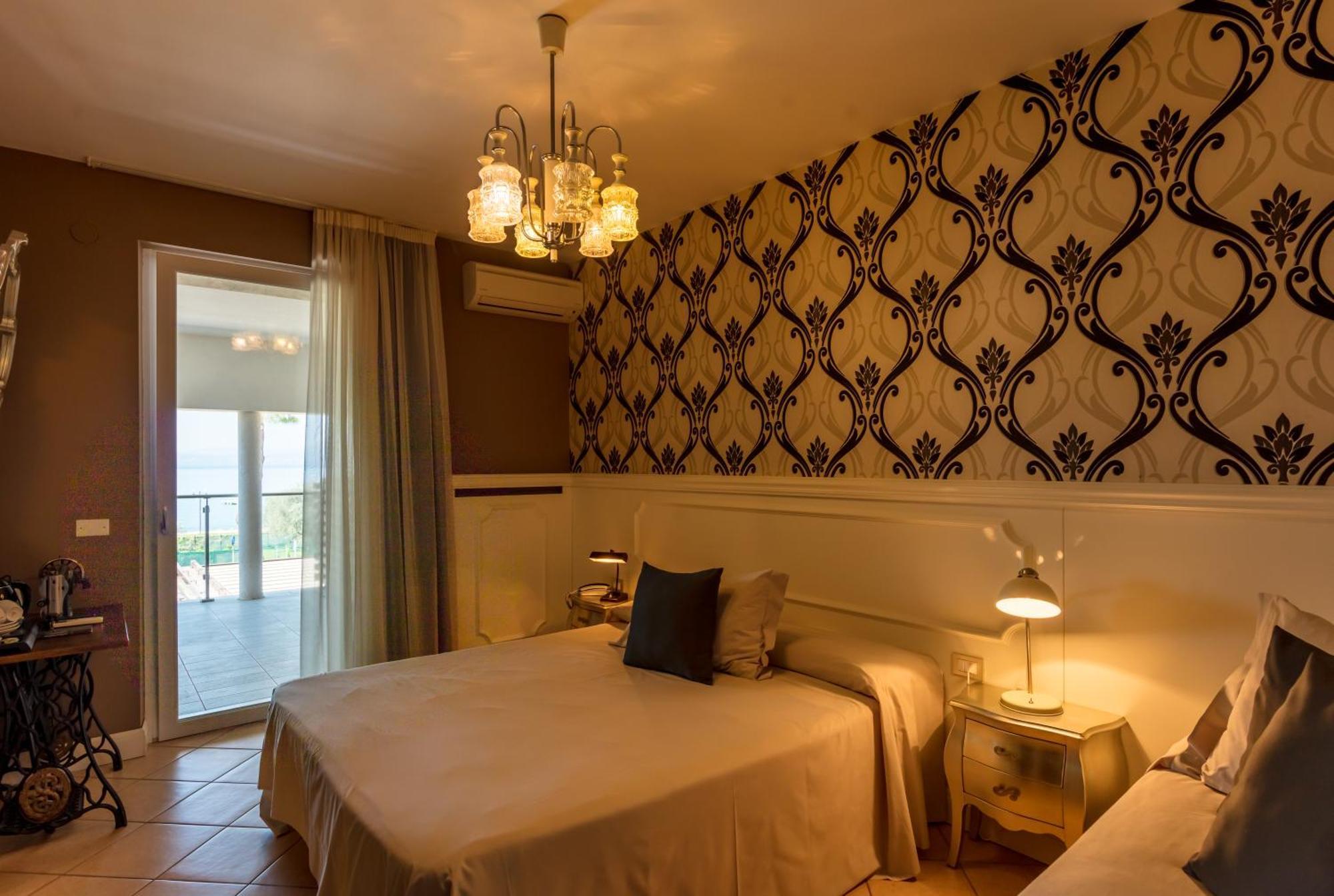 Hotel Maximilian Μπαρντολίνο Δωμάτιο φωτογραφία