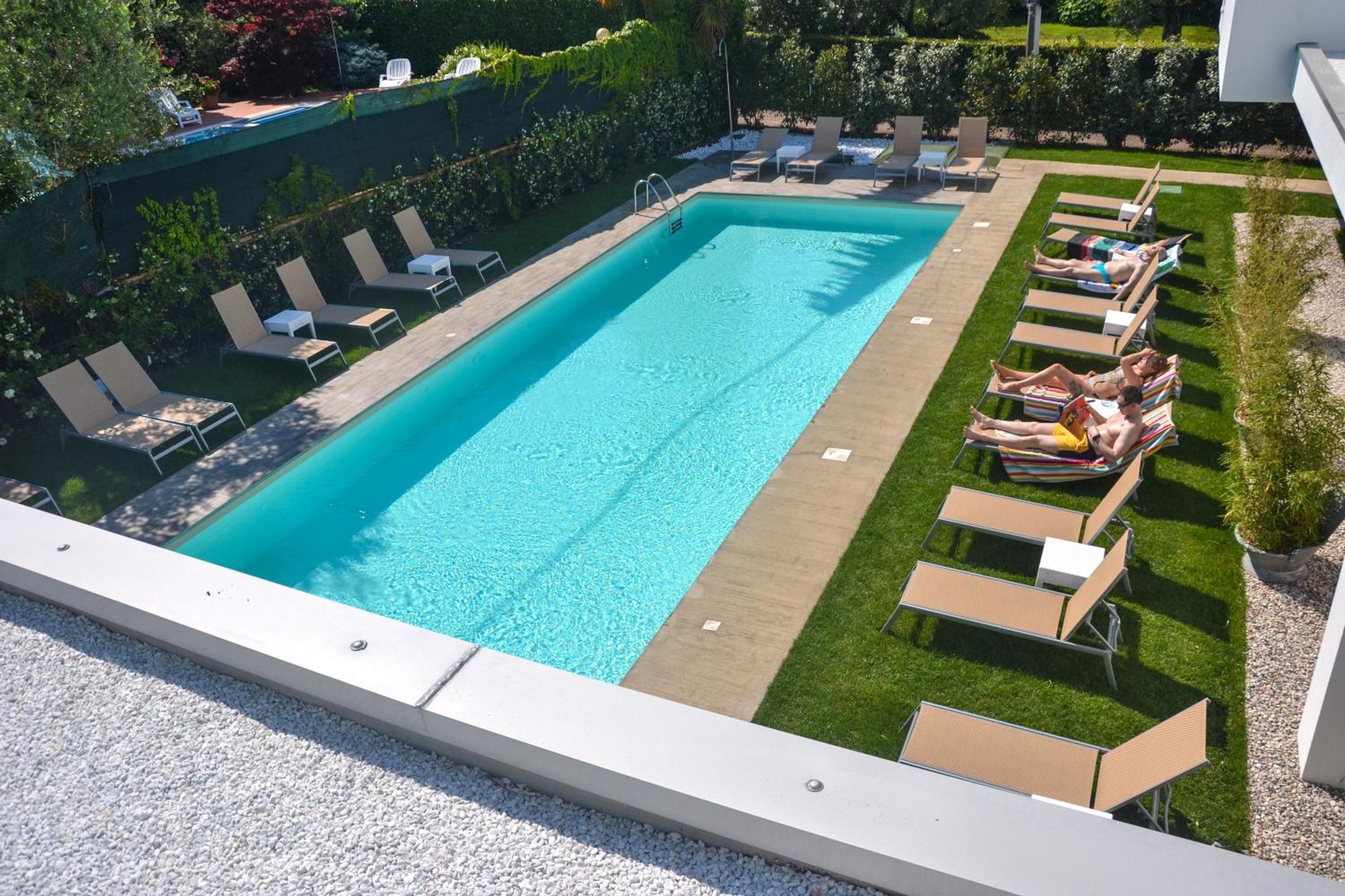 Hotel Maximilian Μπαρντολίνο Εξωτερικό φωτογραφία