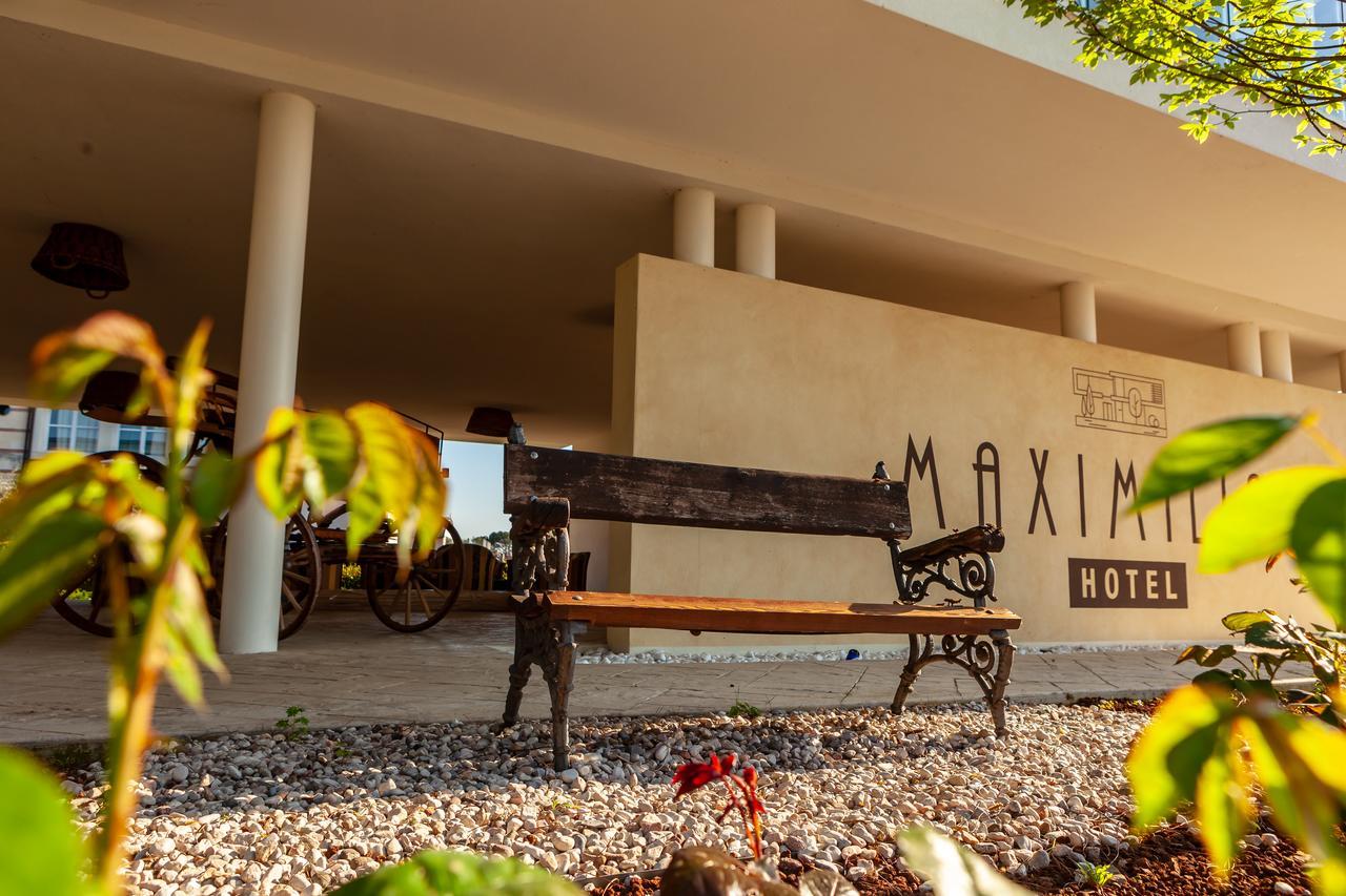 Hotel Maximilian Μπαρντολίνο Εξωτερικό φωτογραφία
